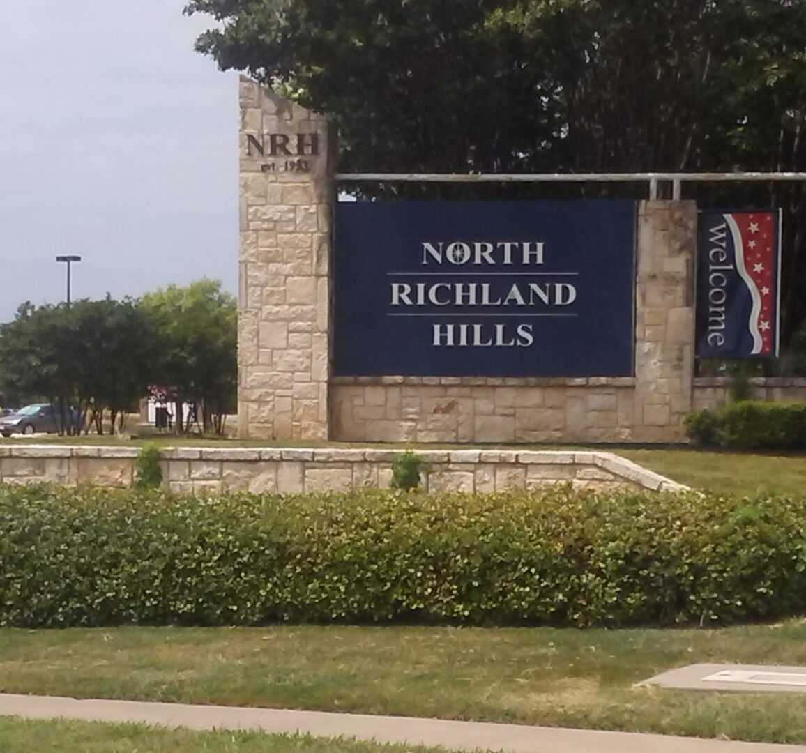 North Richland Hills welcome sign on Boulevard 26